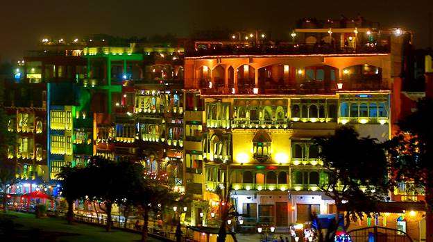 Lahore by night